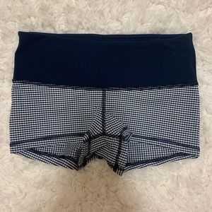 EUC Lululemon Spandex Shorts